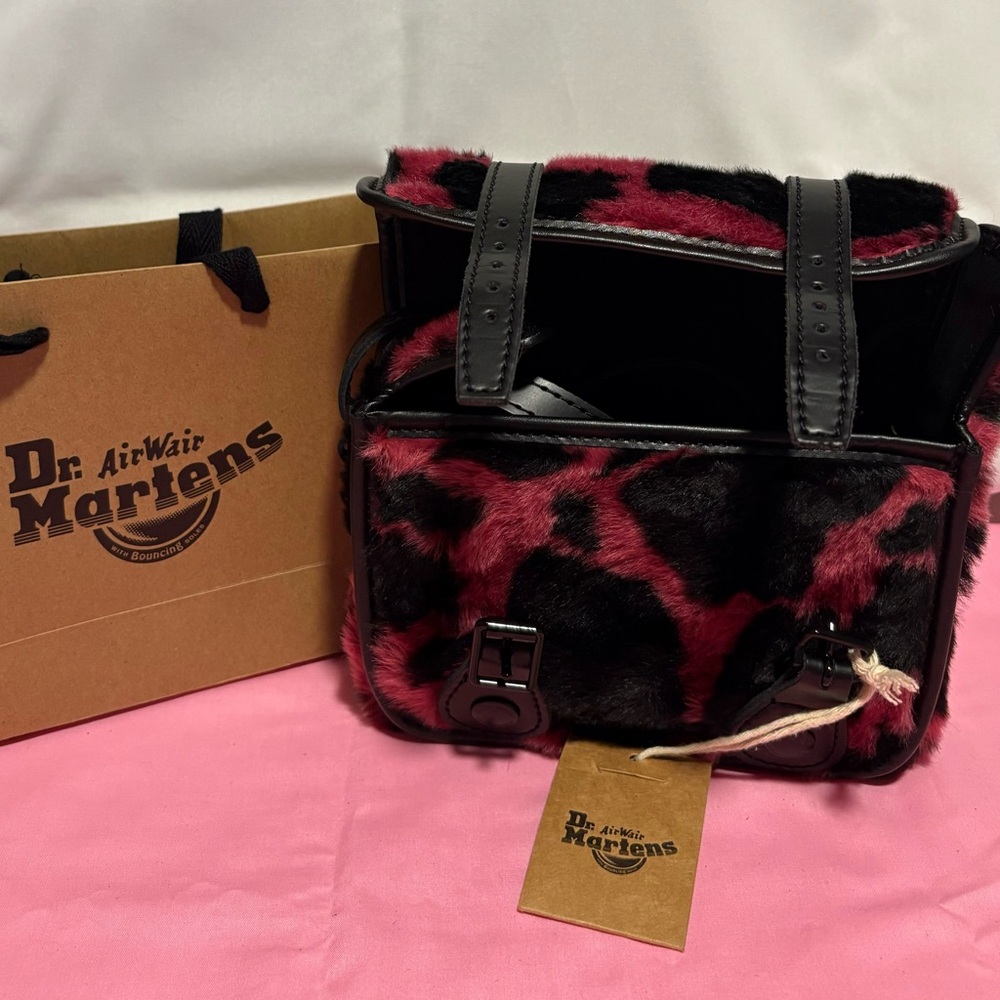 7 INCH FAUX FUR COW PRINT CROSSBODY BAG